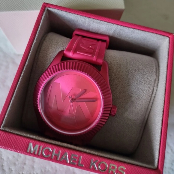 Michael Kors Other - Michael Kors silicone strap logo ladies watch